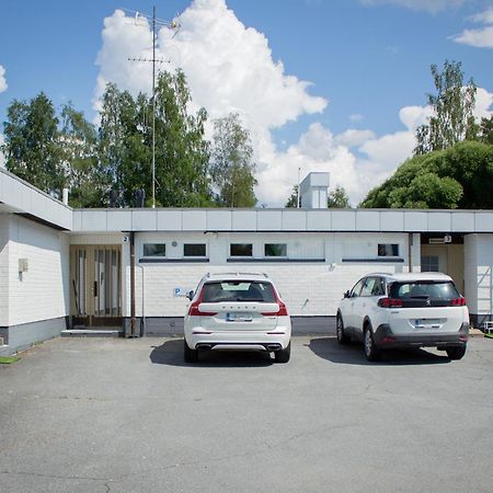 Tuurin Yoesaeiloe Apartment Екстериор снимка