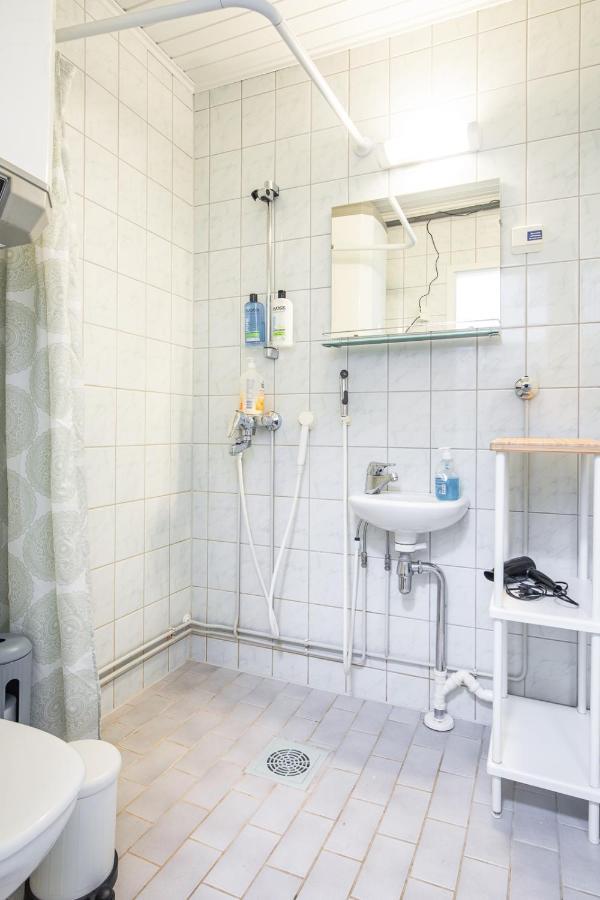 Tuurin Yoesaeiloe Apartment Екстериор снимка